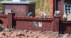 PIKO 62288 Brick Factory Walls