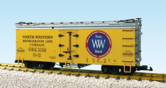 USA Trains R16324 NW Reefer Line/Twin Brand Fruit Co. - Yellow/Silver