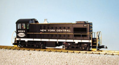 USA Trains R22556 NYC ALCO S4, Black