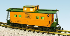 USA Trains R12164 Center Cupola Caboose Maine Central  - Harvest Gold/Green