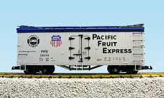 USA Trains R16005A PFE SP/UP #20013- Silver and Blue