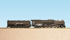 USA Trains R20081 FEF-3 Steam Loco, Union Pacific #8444 (Black and Silver)