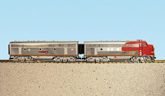 USA Trains R22282 Santa Fe Warbonnet F-7 AB Units - Chrome