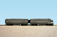 USA Trains R22286 NYC F-7 AB Units - Lightening Stripe 2 Tone Gray