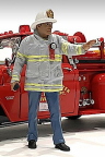 American Diorama 76418 Firefighter - Fire Captain